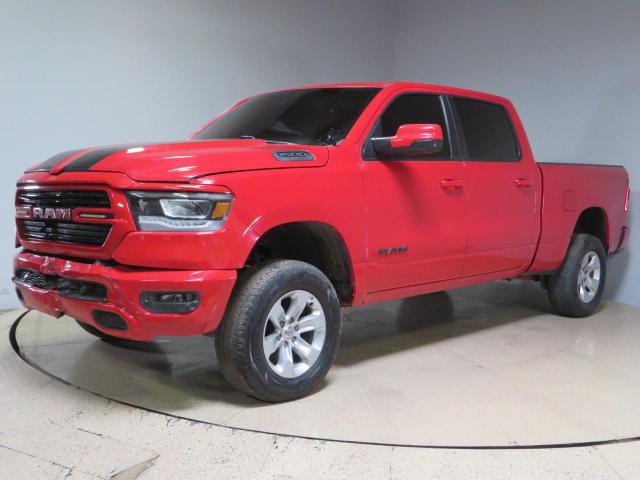 1C6SRFMTXKN532228 - 2019 RAM 1500 BIG HORN/LONE STAR RED photo 2