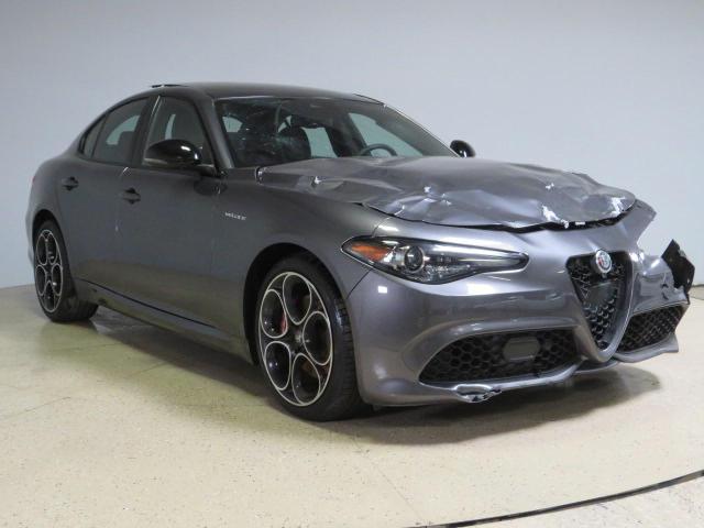 2022 ALFA ROMEO GIULIA SUPER, 