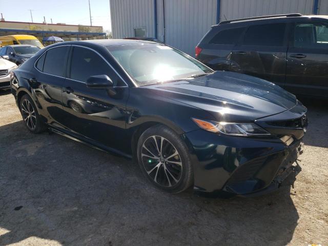 4T1B11HK4JU596026 - 2018 TOYOTA CAMRY L BLUE photo 4