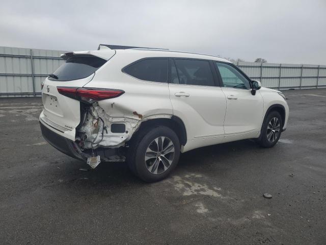 5TDHZRBH9LS509523 - 2020 TOYOTA HIGHLANDER XLE WHITE photo 3