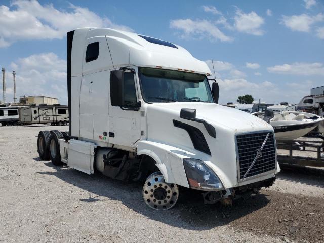 2016 VOLVO VN VNL, 