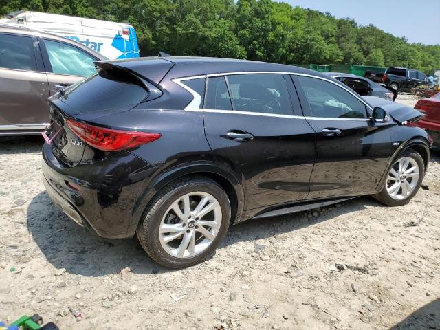 SJKCH5CP3HA017440 - 2017 INFINITI QX30 BASE BLACK photo 3