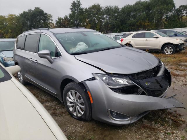 2C4RC1BG9HR688015 - 2017 CHRYSLER PACIFICA TOURING L SILVER photo 4