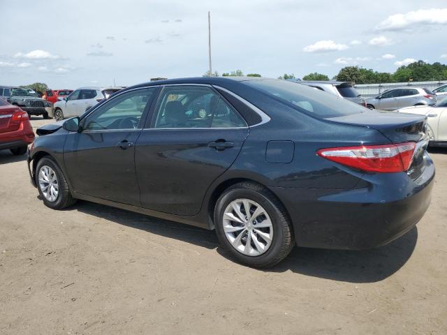 4T4BF1FK4FR455815 - 2015 TOYOTA CAMRY LE GRAY photo 2