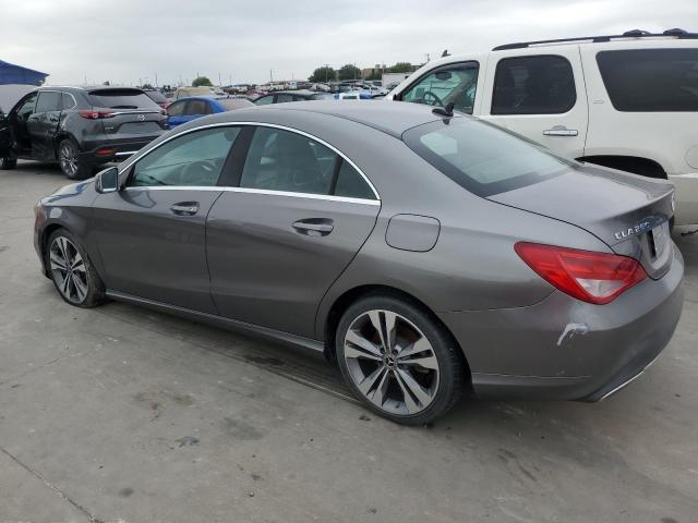 WDDSJ4EB8JN527222 - 2018 MERCEDES-BENZ CLA 250 ნაცრისფერი ფოტო 2