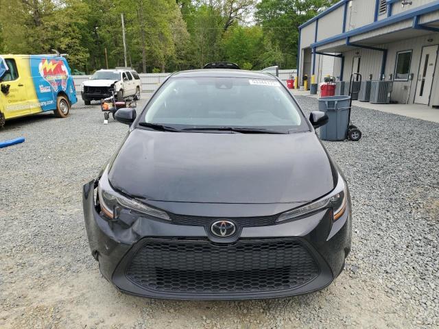 5YFEPMAE2NP391782 - 2022 TOYOTA COROLLA LE შავი ფოტო 5
