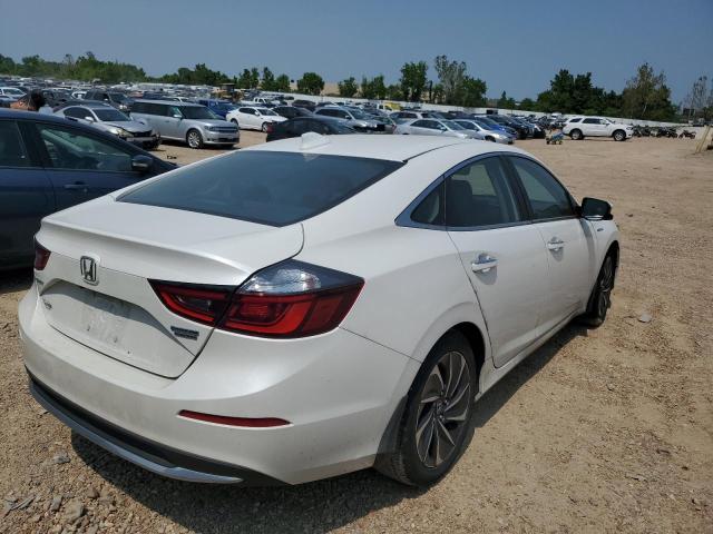 19XZE4F90KE028039 - 2019 HONDA INSIGHT TOURING WHITE photo 3