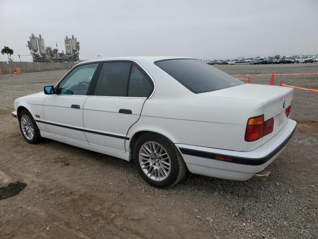 WBAHE2321SGE93405 - 1995 BMW 530 I AUTOMATIC WHITE photo 2