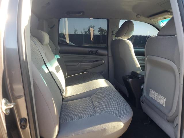 3TMJU4GN3FM180372 - 2015 TOYOTA TACOMA DOUBLE CAB PRERUNNER GRAY photo 10