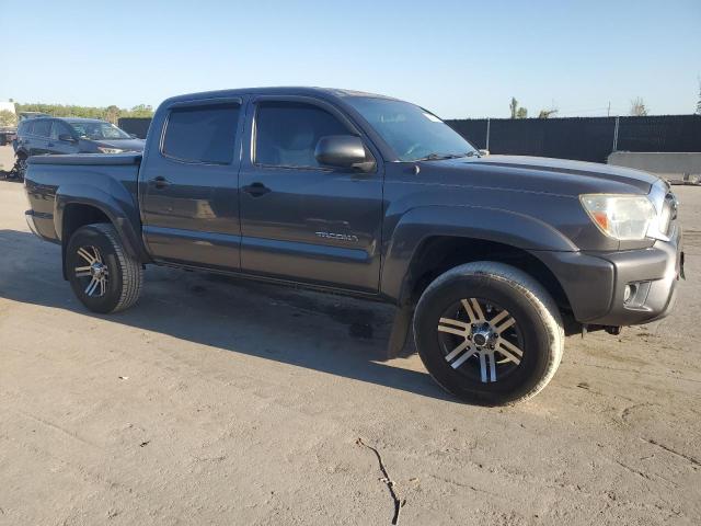 3TMJU4GN3FM180372 - 2015 TOYOTA TACOMA DOUBLE CAB PRERUNNER GRAY photo 4