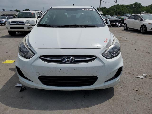 KMHCT5AE3GU272178 - 2016 HYUNDAI ACCENT SE WHITE photo 5