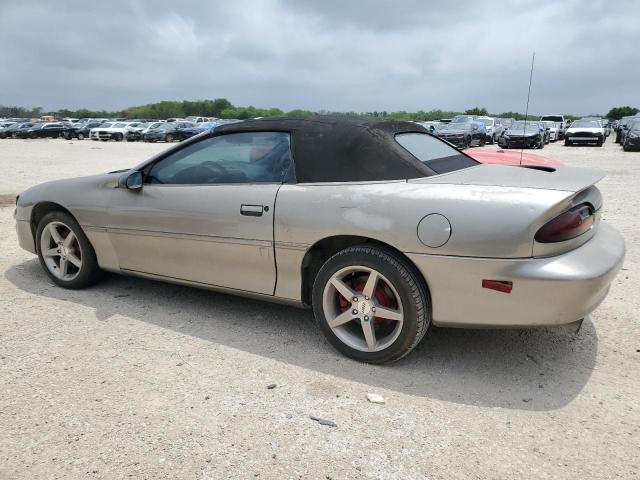 2G1FP32K522115273 - 2002 CHEVROLET CAMARO TAN photo 2