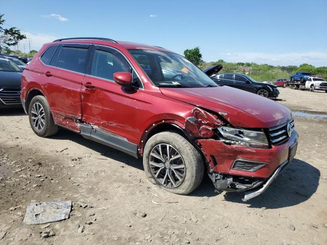 3VV2B7AX4LM035795 - 2020 VOLKSWAGEN TIGUAN SE RED photo 4