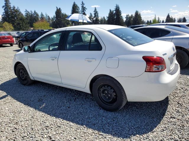 JTDBT903371140174 - 2007 TOYOTA YARIS WHITE photo 2