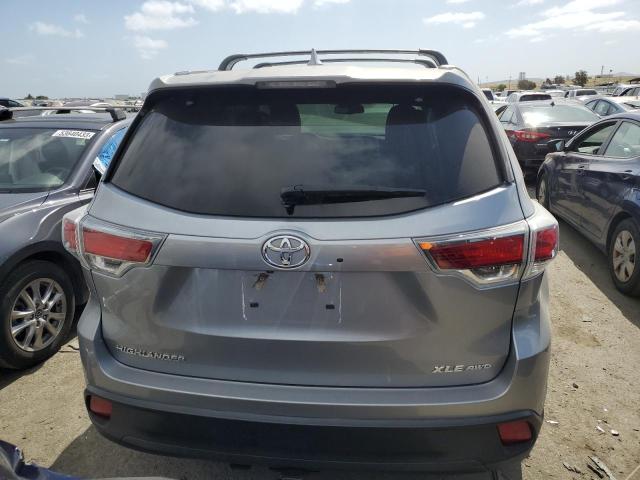 5TDJKRFH8GS293055 - 2016 TOYOTA HIGHLANDER XLE Plata foto 6
