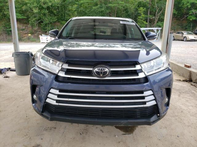 5TDZZRFH1HS199521 - 2017 TOYOTA HIGHLANDER LE BLUE photo 5