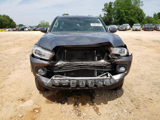 5TFSX5EN4HX048576 - 2017 TOYOTA TACOMA ACCESS CAB ნაცრისფერი ფოტო 5