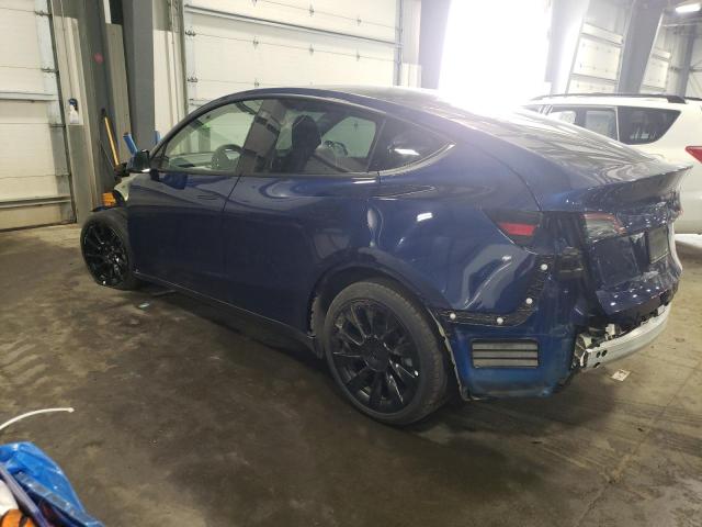 7SAYGDEE2NF386250 - 2022 TESLA MODEL Y BLUE photo 2