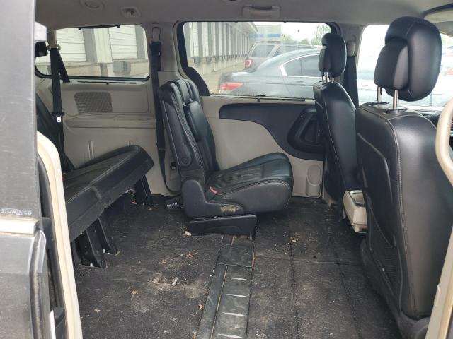 2C4RC1CG0CR168650 - 2012 CHRYSLER TOWN & COU TOURING L GRAY photo 11