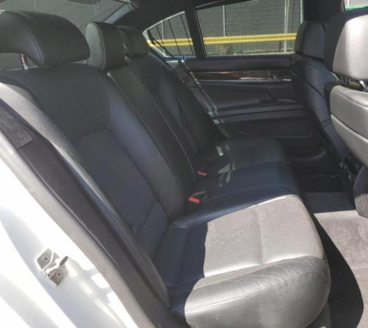 WBAKC6C56CC396591 - 2012 BMW ALPINA B7 XI WHITE photo 10