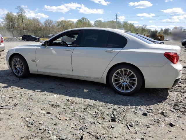 WBAKC6C56CC396591 - 2012 BMW ALPINA B7 XI WHITE photo 2