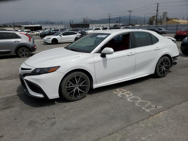 4T1G11AK2PU807684 - 2023 TOYOTA CAMRY SE NIGHT SHADE WHITE photo 1