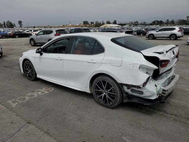 4T1G11AK2PU807684 - 2023 TOYOTA CAMRY SE NIGHT SHADE WHITE photo 2