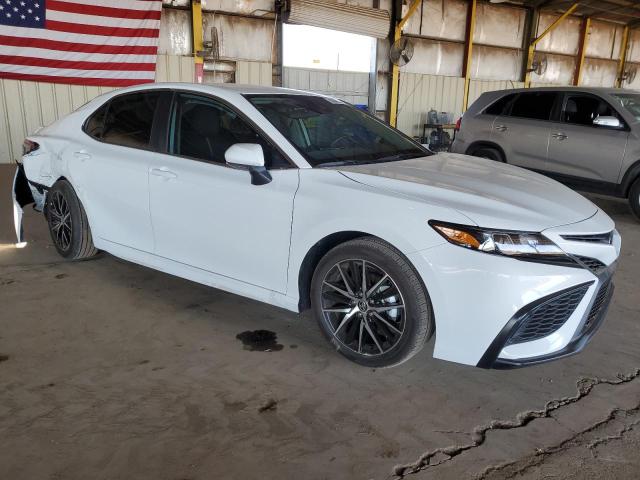 4T1G11AK6PU832023 - 2023 TOYOTA CAMRY SE NIGHT SHADE WHITE photo 4
