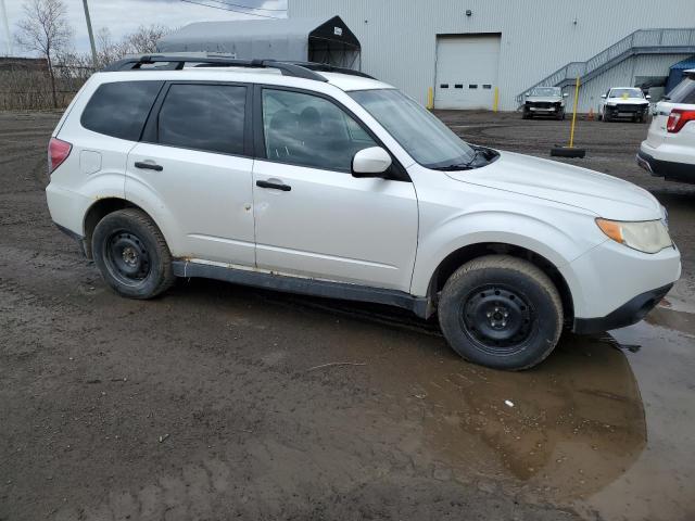JF2SH626X9H782054 - 2009 SUBARU FORESTER XS Beyaz fotoğraf 4