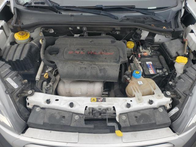 ZFBERFAB5H6E70893 - 2017 RAM PROMASTER 白色 照片 12