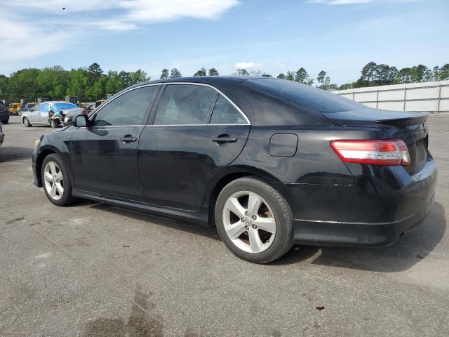 4T1BF3EK4BU179296 - 2011 TOYOTA CAMRY BASE Чорний фото 2
