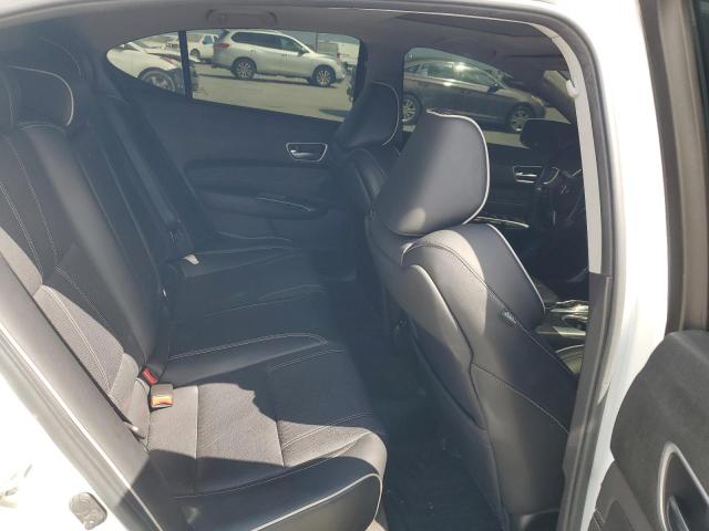19UUB2F79JA003679 - 2018 ACURA TLX ADVANCE WHITE photo 10