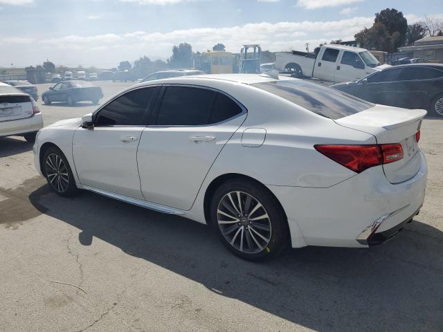 19UUB2F79JA003679 - 2018 ACURA TLX ADVANCE WHITE photo 2