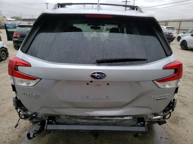 JF2SKAWCXKH467748 - 2019 SUBARU FORESTER TOURING 银色 照片 6