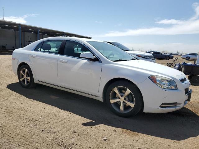 1G1ZC5EU2BF359107 - 2011 CHEVROLET MALIBU 1LT WHITE photo 4