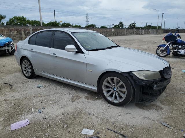 WBAPH7C50BE677821 - 2011 BMW 328 I SILVER photo 4