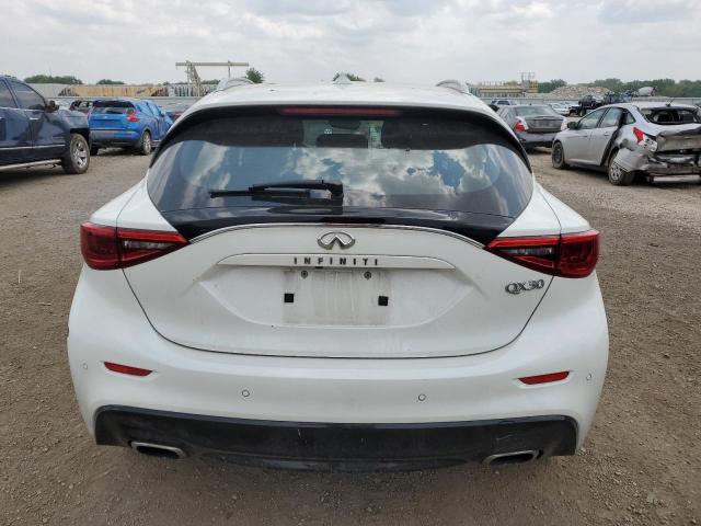 SJKCH5CP2HA031751 - 2017 INFINITI QX30 BASE WHITE photo 6