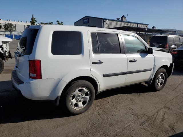 5FNYF38279B004621 - 2009 HONDA PILOT LX WHITE photo 3