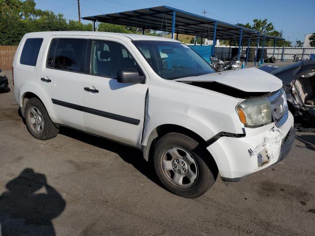 5FNYF38279B004621 - 2009 HONDA PILOT LX WHITE photo 4