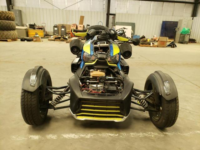 3JB2GEG25LJ004074 - 2020 CAN-AM RYKER RALLY EDITION TWO TONE photo 2