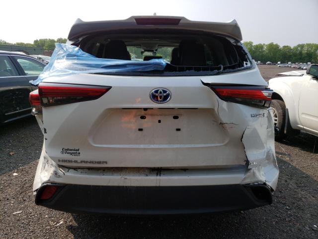 5TDGBRCH9MS517699 - 2021 TOYOTA HIGHLANDER HYBRID XLE WHITE photo 6