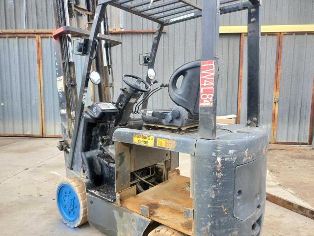 CP1B2900484 - 2010 NISSAN FORKLIFT BLACK photo 3