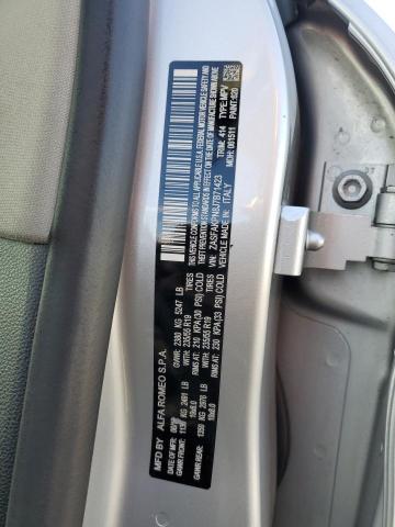 ZASFAKPN8J7B71423 - 2018 ALFA ROMEO STELVIO SPORT ნაცრისფერი ფოტო 13