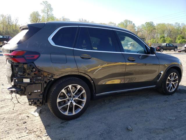 5UX43EU09R9T64263 - 2024 BMW X5 XDRIVE50E BROWN photo 3