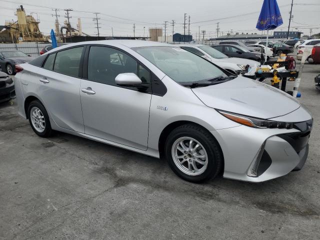JTDKARFP0H3029278 - 2017 TOYOTA PRIUS PRIM 银色 照片 4