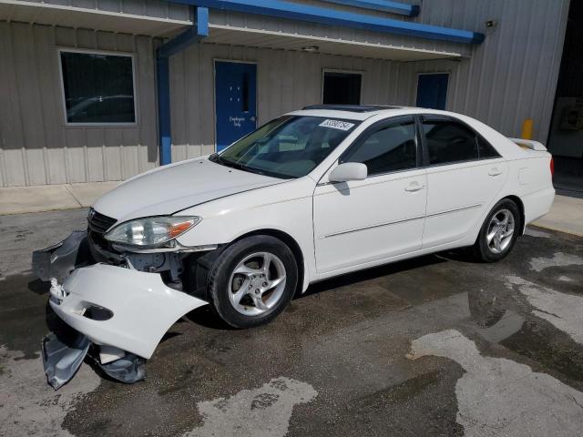 2004 TOYOTA CAMRY LE, 