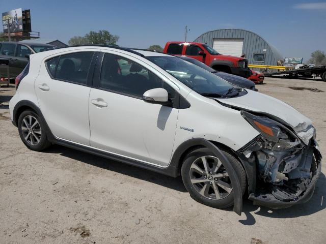JTDKDTB3XJ1614524 - 2018 TOYOTA PRIUS C Weiß Foto 4