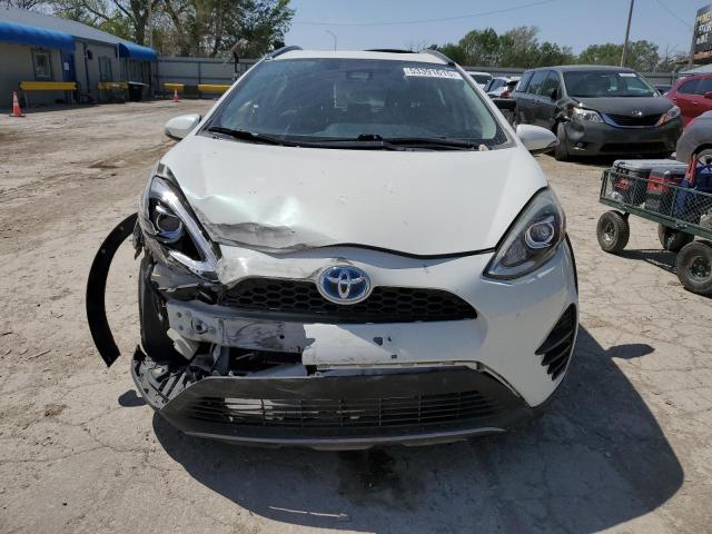 JTDKDTB3XJ1614524 - 2018 TOYOTA PRIUS C Weiß Foto 5