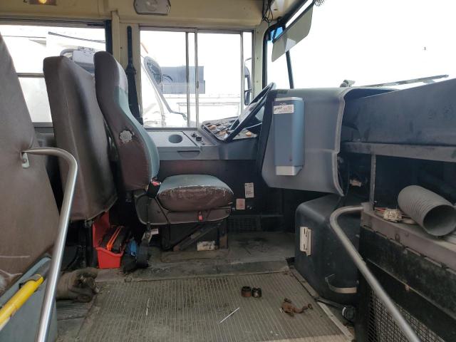 4DRBUAAN86B294494 - 2006 IC CORPORATION 3000 ყვითელი ფოტო 5