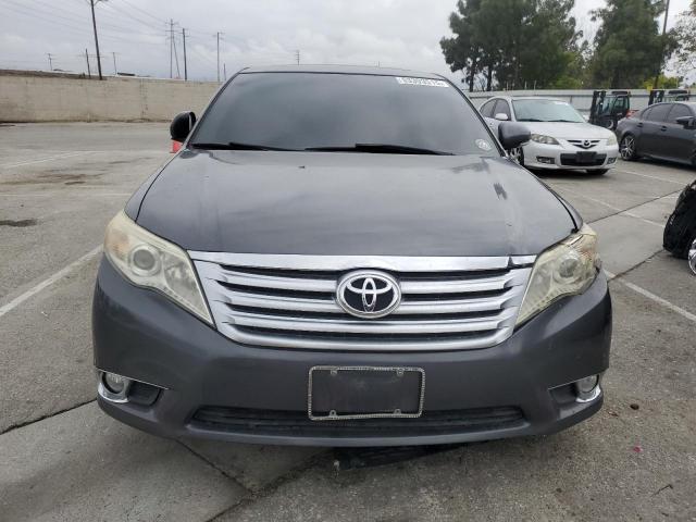 4T1BK3DB2BU430846 - 2011 TOYOTA AVALON BASE GRAY photo 5